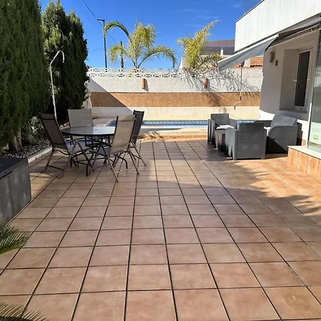 Mercuri Albir Con Piscina Privada * 阿尔比尔